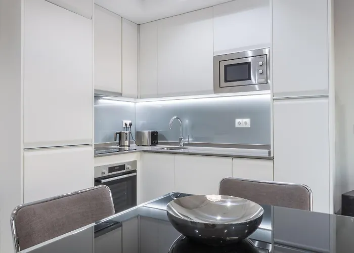 Moderno Con Impresionantes Vistas Al Mar