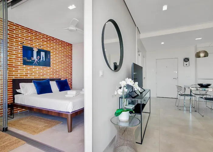 Moderno Con Impresionantes Vistas Al Mar Apartamento *