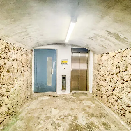 Apartamento Moderno Con Impresionantes Vistas Al Mar *