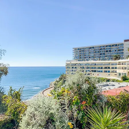 Moderno Con Impresionantes Vistas Al Mar